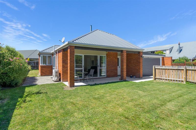 100B Marshland Road, Shirley, Christchurch - Carousel 1