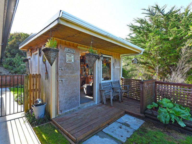 3 Streets Way, Timberlea, Upper Hutt - Carousel 23