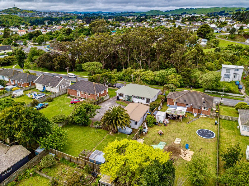 22 Mexted Crescent, Ranui, Porirua - Carousel 20