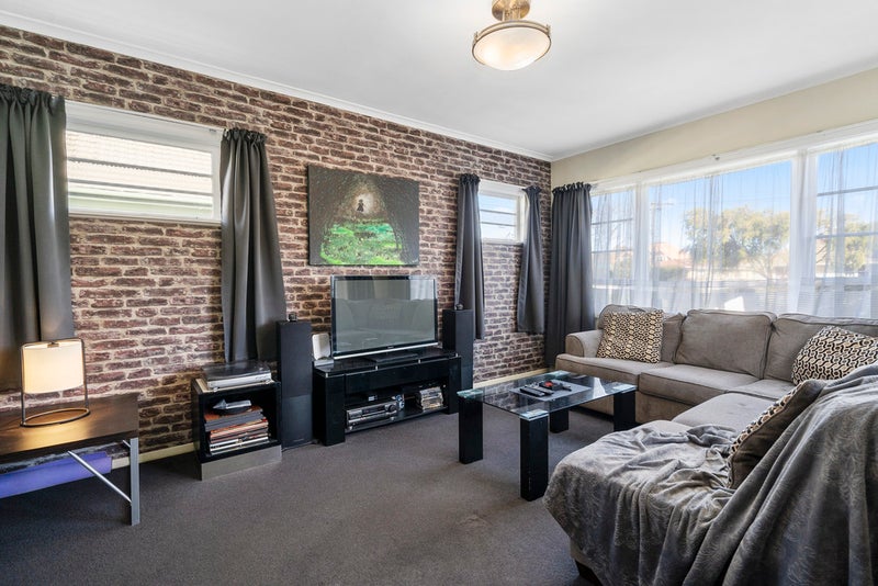 14 Stephen Street, Trentham, Upper Hutt - Carousel 2