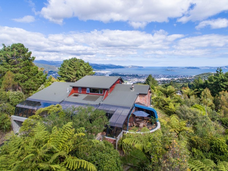 266 Normandale Road, Normandale, Lower Hutt - Carousel 1