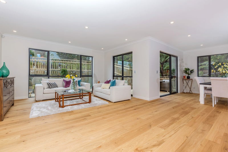 144 Greenhithe Road, Greenhithe, Auckland - Carousel 2