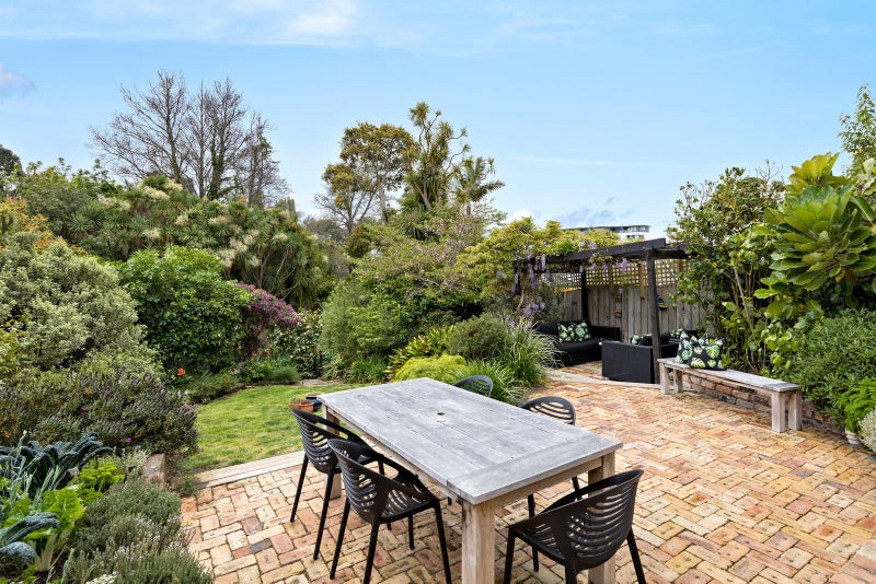 12 Elizabeth Street, Freemans Bay, Auckland - Carousel 3