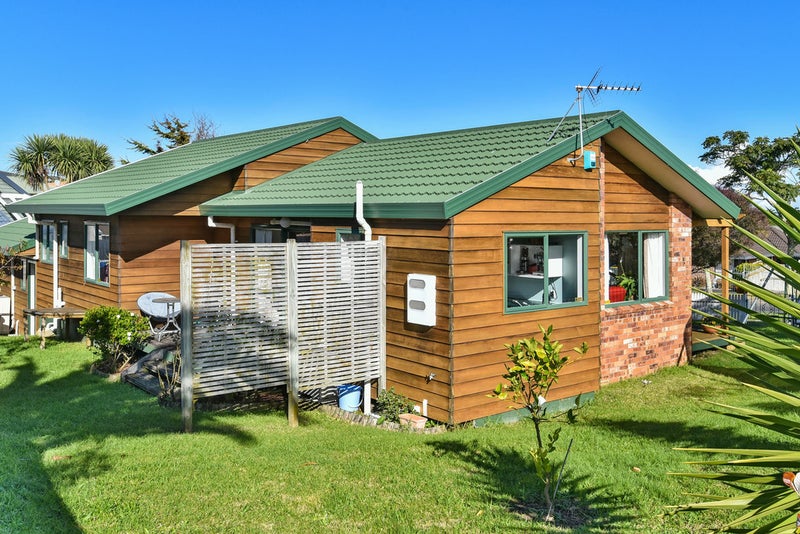 8 Wai Iti Place, Clendon Park, Auckland - Carousel 13