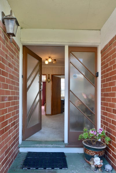 10 Derwent Street, Helensburgh, Dunedin - Carousel 2