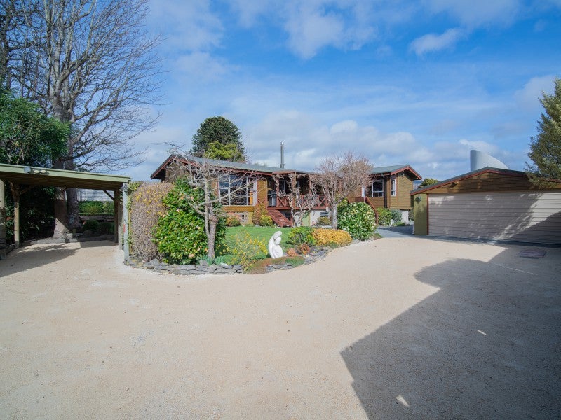 42 Riverlaw Terrace, Saint Martins, Christchurch - Carousel 2