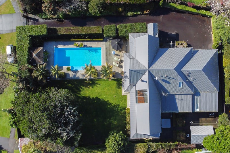 16 Shortland Street, Lower Vogeltown, New Plymouth - Carousel 20