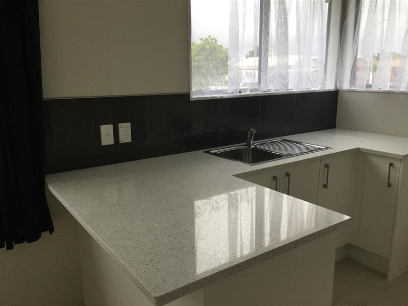 2/7 Trimdon Street, Randwick Park, Auckland - Carousel 2