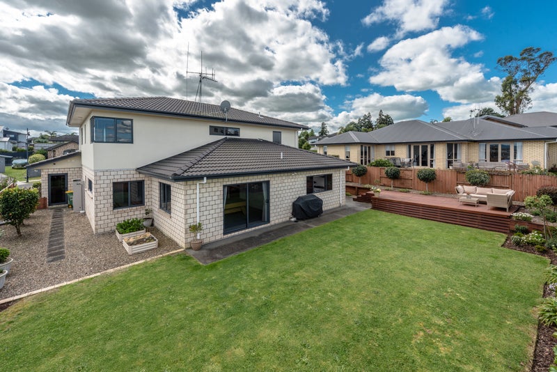 40 Heathfield Avenue, Huntington, Hamilton - Carousel 2