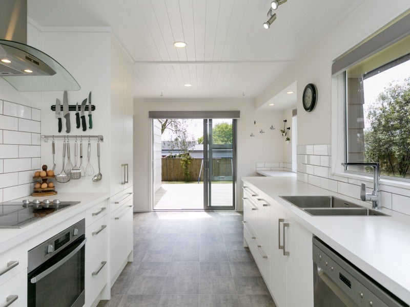 83 Richmond Avenue, Richmond Heights, Taupo - Carousel 1