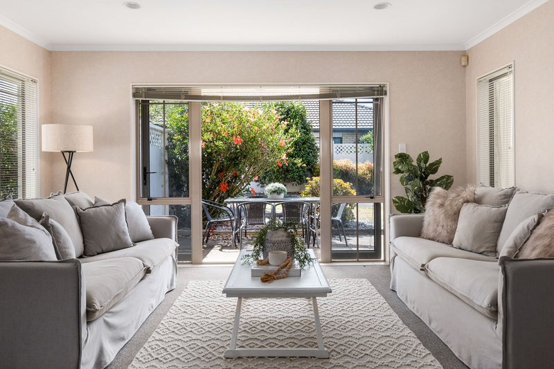 6 Golden Heights, Hairini, Tauranga - Carousel 2