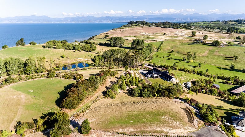 20 Brookview Heights, TASMAN, UPPER MOUTERE - Carousel 1