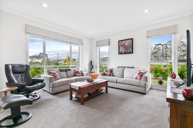 8 Kohia Way, Huapai, Kumeu - Carousel 2