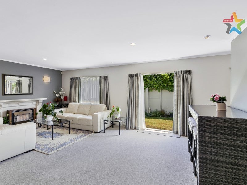 1/69 Hautana Street, Woburn, Lower Hutt - Carousel 2