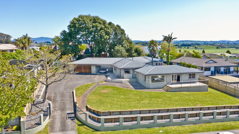 145 Newcastle Road, Nawton, Hamilton - Carousel 1