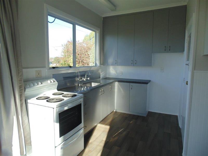 27 Gordon Street, Lansdowne, Masterton - Carousel 2