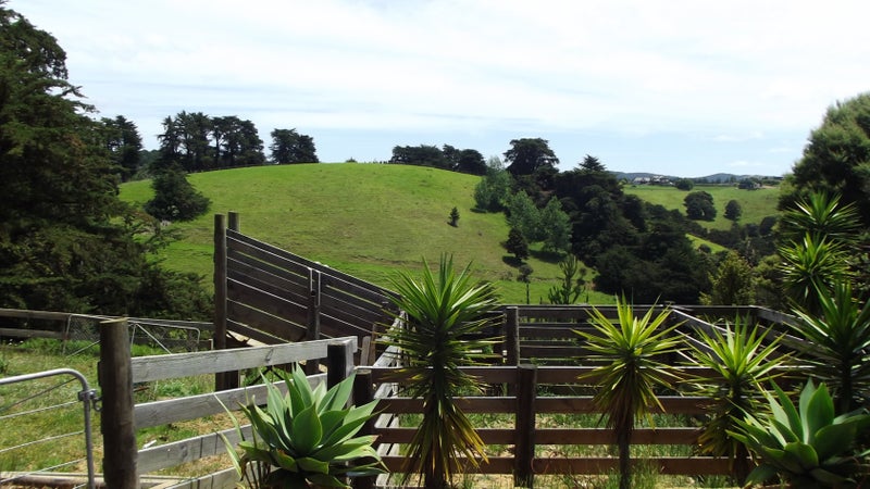 508 Matapouri Road, TUTUKAKA, WHANGAREI - Carousel 1