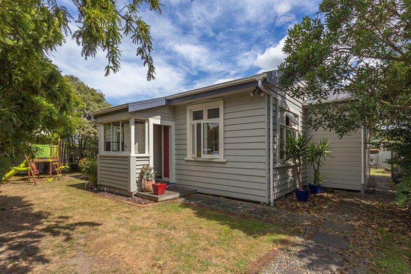585 Ferguson Street, Terrace End, Palmerston North - Carousel 1