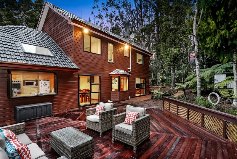 18 Kauri Loop Road, Oratia, Auckland - Carousel 1