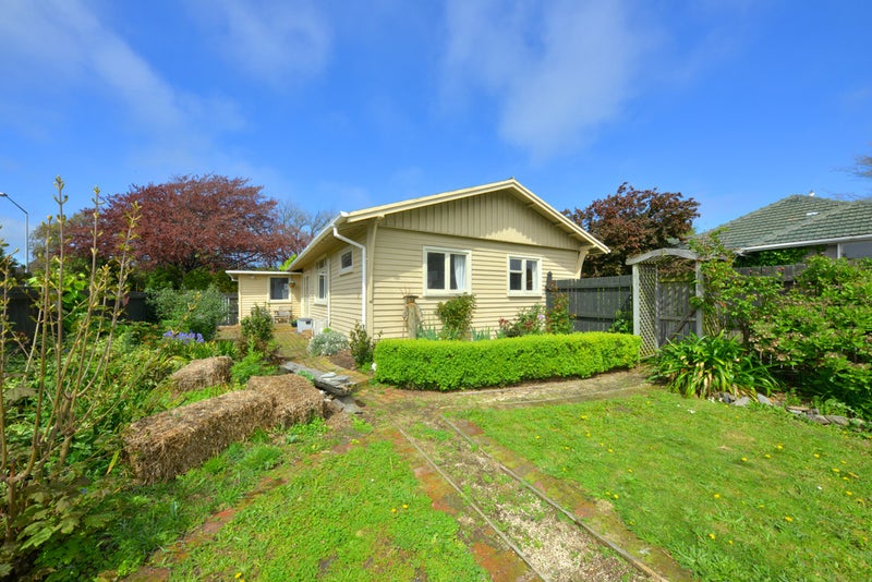 1/127 Saint Martins Road, Saint Martins, Christchurch - Carousel 1