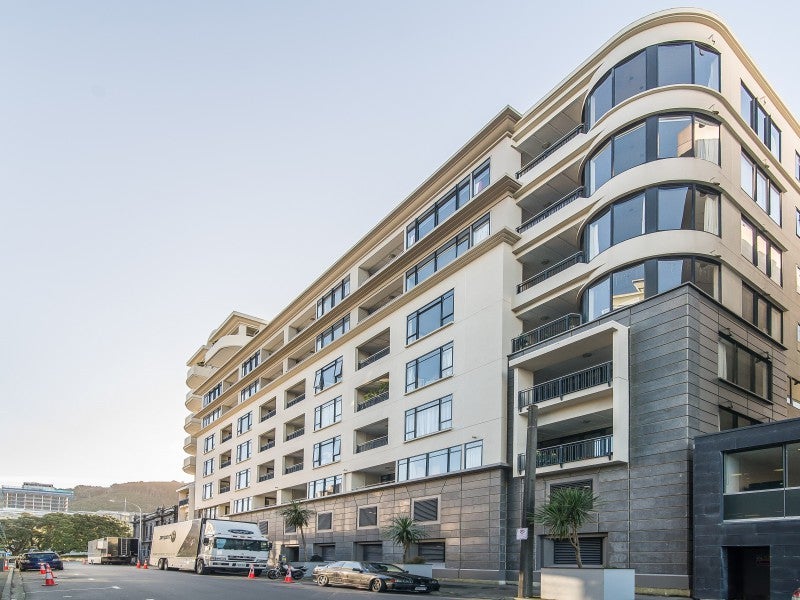 5J/42 Molesworth Street, Thorndon, Wellington - Carousel 14