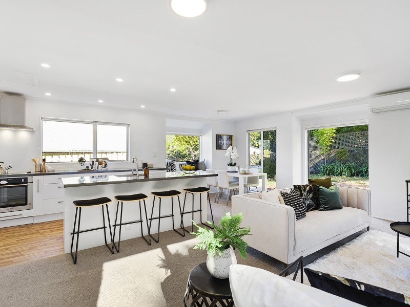 12 John Witton Drive, Crofton Downs, Wellington - Carousel 2