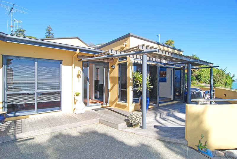 431 Rocks Road, Britannia Heights, Nelson - Carousel 1