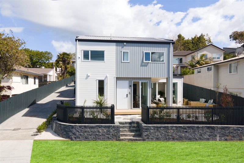 30A Becroft Drive, Forrest Hill, Auckland - Carousel 1