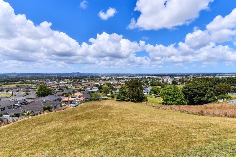 40 Nanleen Rise, Manurewa, Auckland - Carousel 1