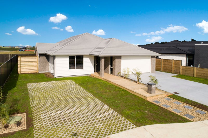 69 Stace Hopper Drive, One Tree Point - Carousel 2