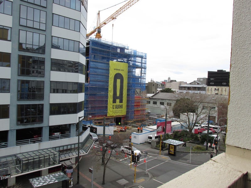 33/3 Edward Street, Te Aro, Wellington - Carousel 2