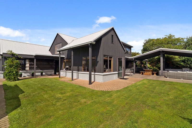 17 Utuhina Road, Springfield, Rotorua - Carousel 1