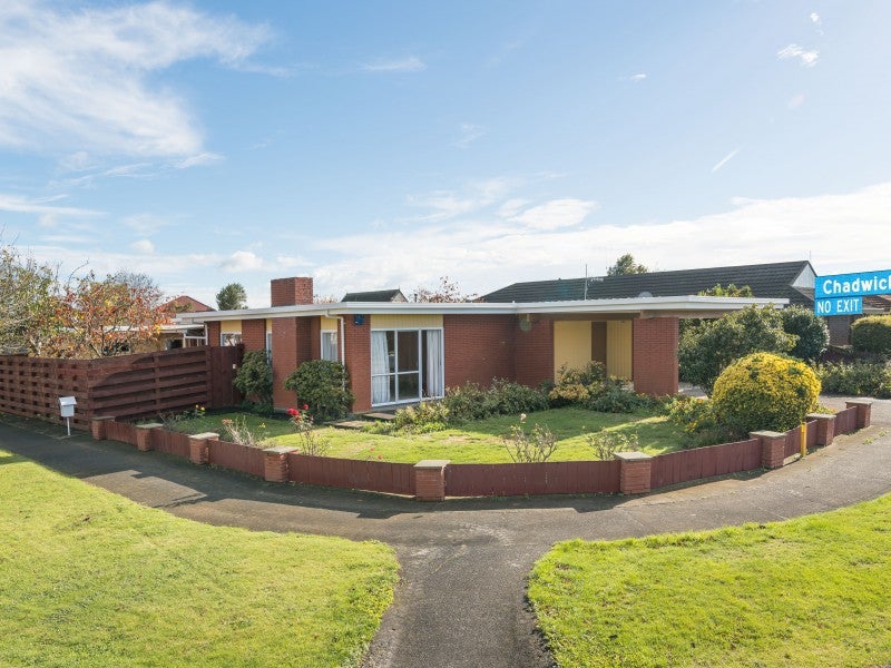 46 Pencarrow Street, Highbury, Palmerston North - Carousel 1