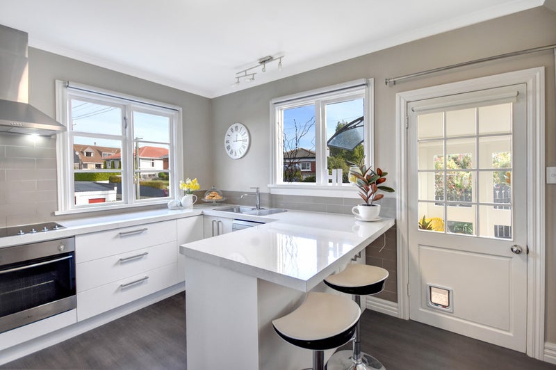 207 Elgin Road, Balaclava, Dunedin - Carousel 2