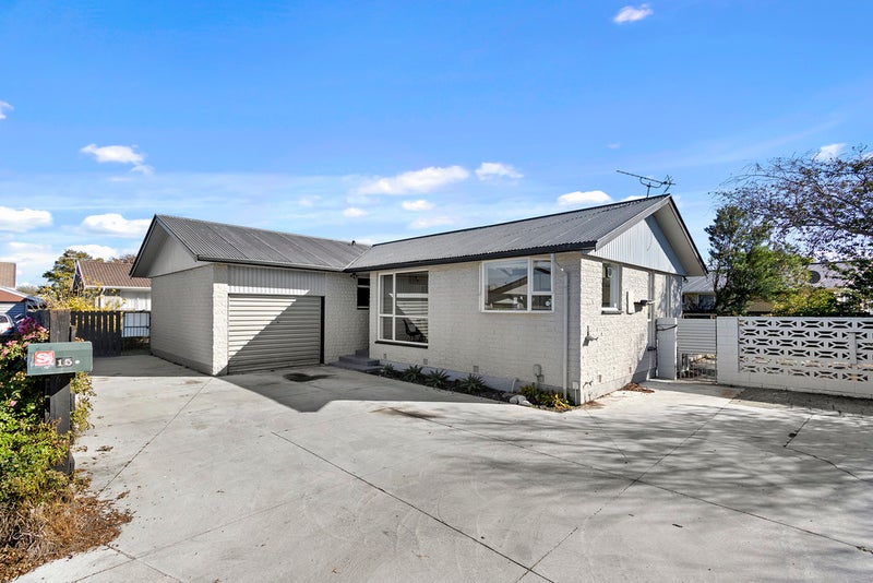 15 Farnborough Street, Aranui, Christchurch - Carousel 2