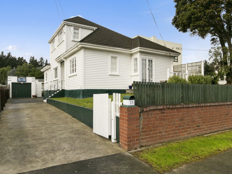 16 Tennyson Street, Petone, Lower Hutt - Carousel 19