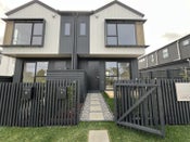 1/131 Lancaster Road, Beach Haven, North Shore City, Auckland