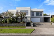 16 Links Drive, Waiwhakaiho, New Plymouth, Taranaki