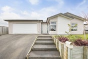 15 Coutts Way, Fitzherbert, Palmerston North, Manawatu / Whanganui
