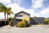32A Marnane Terrace, Saint Andrews, Hamilton, Waikato