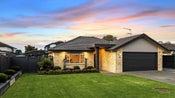 8 Belfry Place, Wattle Downs, Manukau City, Auckland