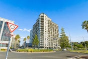 4J/18 Ronwood Avenue, Manukau, Manukau City, Auckland