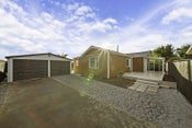 15 Roberts Road, Hei Hei, Christchurch City, Canterbury