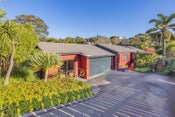 1/1031 Beach Road, Torbay, North Shore City, Auckland