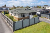 5A Nathan Avenue, Paraparaumu Beach, Kapiti Coast, Wellington