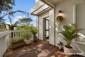 14/18 Parr Terrace, Castor Bay, North Shore City, Auckland