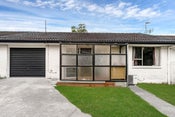 2/7 Elizabeth Avenue, Papatoetoe, Manukau City, Auckland