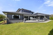 40 Heta Road, Highlands Park, New Plymouth, Taranaki