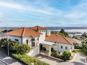 22 Coleman Terrace, Hospital Hill, Napier, Hawke's Bay