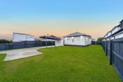 1/82 Swaffield Road, Papatoetoe, Manukau City, Auckland
